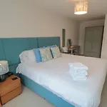 דירה Quayside Haven *